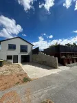 Elevated Mountain Views on Waenga