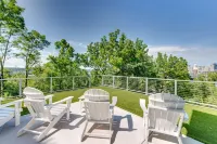 Private retreat with great views of downtown Cincinnati