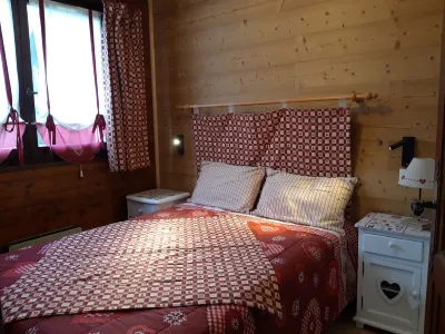 6 Pers Cosy apartment  with suny South view close ski slopes and the river