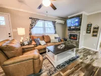 Charming condo w/Stunning Mountain Views near Downtown WJ - WiFi