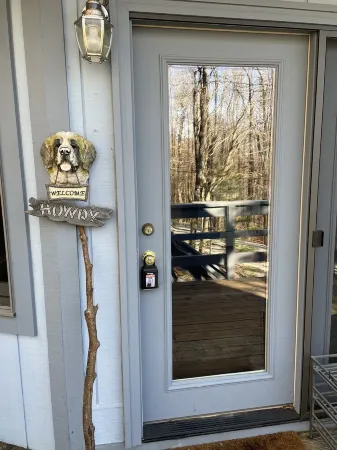 Unique Round House on Beech Mtn -Ski, Hike, Golf, Fish-Near Wineries & Parkway