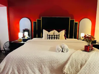 ~RomanticRoomForCouple~Gated Condo'NHeartOfTupelo3guests Hotel a 