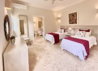 Luxury Villa with Private Pool, Cook,Maid & Golf Cart in Exclusive Punta Cana