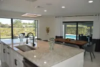 Luxury NEW HOME, 3bed-3bath, 5 beds. Fully equipped. HEATED POOL