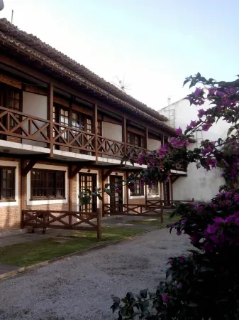 EXCELLENT HOUSE OF 03 BEDROOMS, TWO VACANCIES, CLOSED CONDOMINIUM, CLOSE TO THE BEACH Отели рядом с достопримечательностью «Shells Beach»