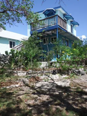 Historic Island Retreat on Little Exuma Island Hoteles en 