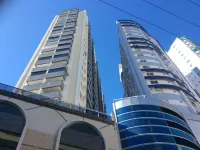 Paris apartment, 1 bedroom, BC center. Impeccable.<br>