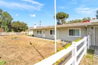 Grand 5 Bedroom Home in El Cajon San Diego Ca Hotels near Walmart Supercenter