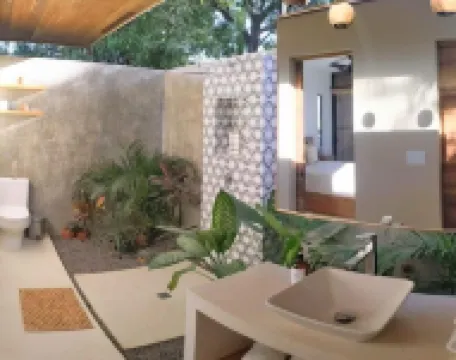 Casa Khoisan - Cozy Romantic Jungle Casita with Ocean Views Near Santa Teresa