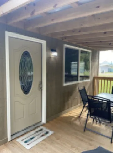 Beautiful Serene Studio Cabin!