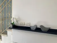 Charming Kosher Private Duplex with Balcony – Near Machane Yehuda Market!