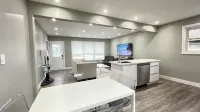 White House Suite - Sleeps 4