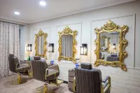 Mayfair Palm Beach Resort - spa