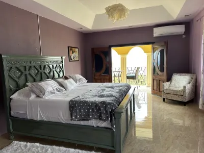 Luxury ocean view villa Hotel a 