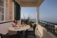 Viewpoint House