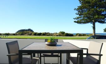 Belle Mer Beachfront Apartments - Self Serviced