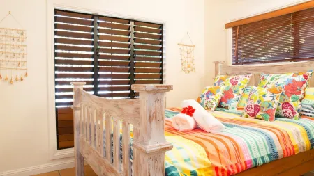 Absolute Beachfront Bliss - Newell Beach - 10 Metres to the Ocean