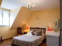 Logis l'Auberge Basque Hotels in Vidou