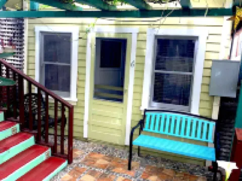 La Paloma Las Flores Hotels in Avalon