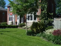Robinsong Bed and Breakfast Hotel di Thorold
