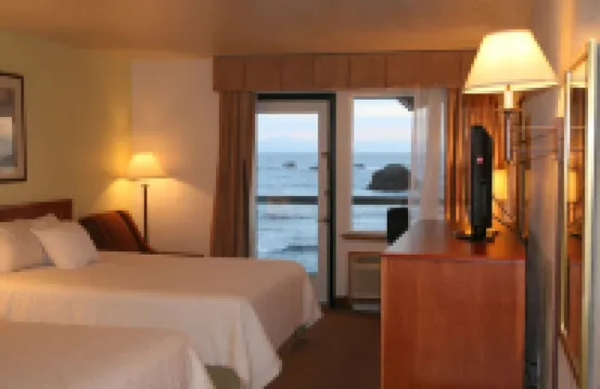 Oceanfront Lodge