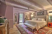 Serene Mableton Cabin - 13 Mi to Downtown Atlanta! - Bungalows