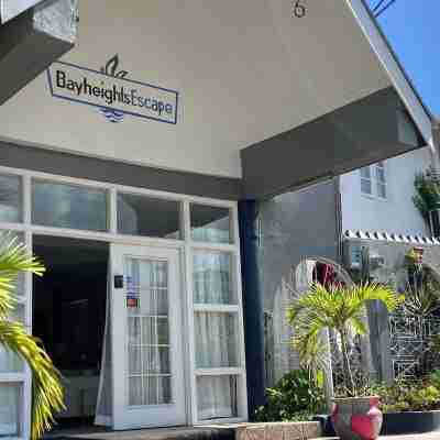 Bay Heights Escape Aparthotel Hotel Exterior