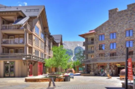 Modern Hotel Room in Center Village - TM225A by Redawning