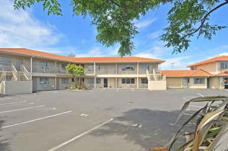 Gateway Motor Inn Отели в г. Папамоа