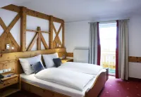 Jufa Alpenhotel Saalbach - شرفة