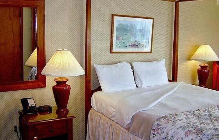 West Road Motel