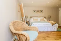 Woodpecker Lodge Hotels in Langport