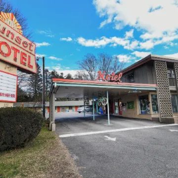 The Sunset Motel