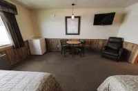 Sportsman's Lodge Hotels in Wabanica Township