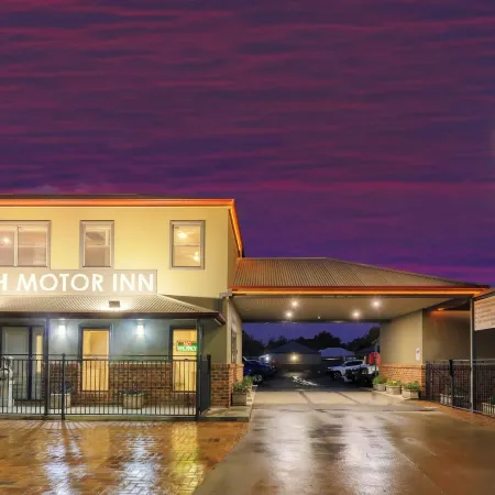 The Saltbush Motor Inn
