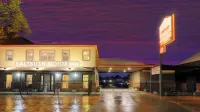 The Saltbush Motor Inn