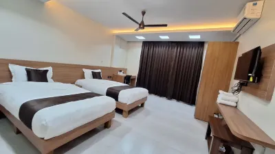 莫蒙飯店 住宿飯店