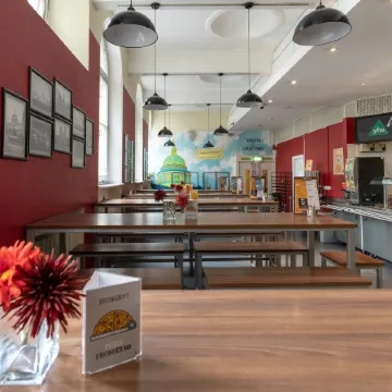 YHA London St Paul's Отели рядом с достопримечательностью «Саутворк»