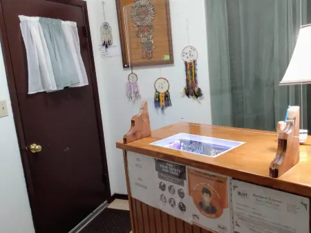 Mokee Motel Отели в г. Блафф