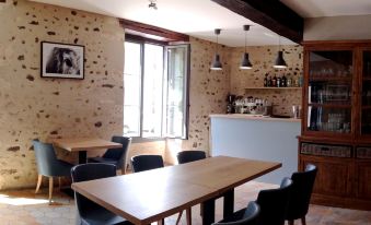 Logis - Auberge de l'Abbaye