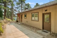 Solitude Vacation Home at Windcliff 3 Bedroom Home by Redawning Hotels near Olive Ridge Campground