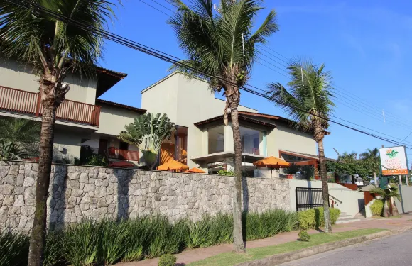 伊利亞斯卡利賓酒店