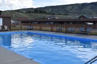Big Bear Motel - Pool