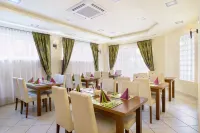 Hotel Zielony Hotels in Kornik