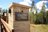 The Alders Townhomes in East Keystone - Luxury 3 Bedroom Den - 2-Star