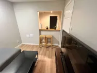 Cozy 1 Bedroom Rental with Den free parking Close to University - Condos