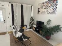 Downtown Elora Private Getaway - Lofty Haven