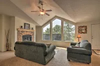 Secluded Boulder House - Next to National Forests!