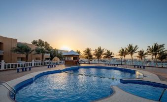 Dolphin Beach Resort