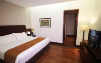 Parc Royale Suites Hotel